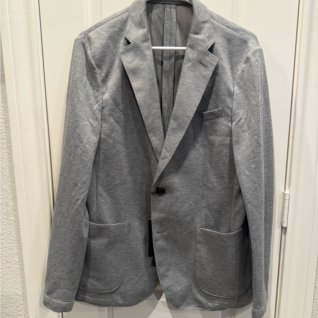 Neiman Marcus Classic Gray Blazer